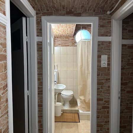 Ferienwohnung The Cave Athen Exterior foto